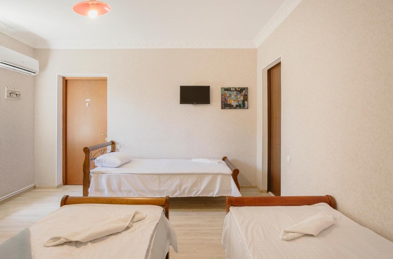 Marcos Hotel Tbilisi Exterior photo