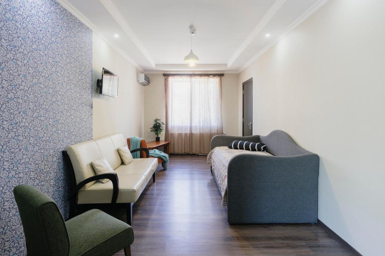 Marcos Hotel Tbilisi Exterior photo
