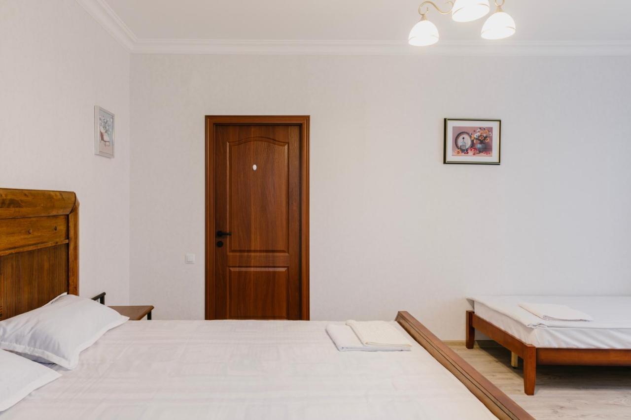 Marcos Hotel Tbilisi Exterior photo
